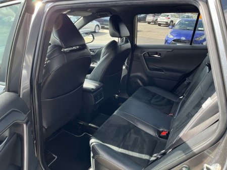2023 Toyota RAV4 - photo 7