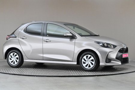 2022 Toyota Yaris - photo 12