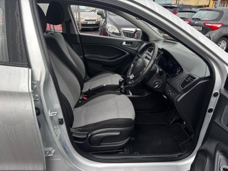 2015 Hyundai i20 - photo 10