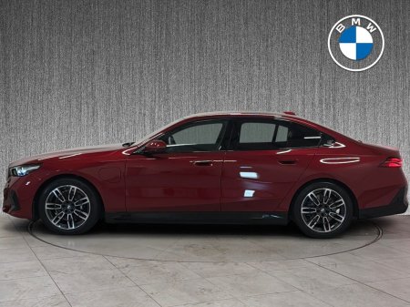 2026 BMW 5-Series - photo 3