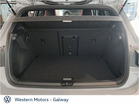 2025 Volkswagen Golf - photo 10
