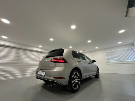 2019 Volkswagen Golf - photo 17
