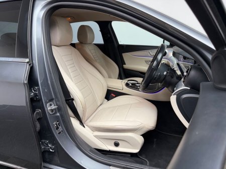 2019 Mercedes-Benz E-Class - photo 10