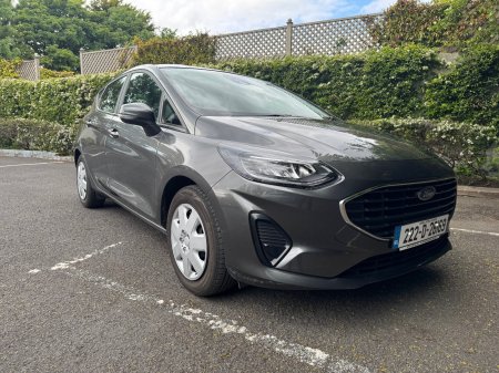 2022 Ford Fiesta - photo 2
