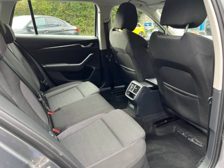 2023 Skoda Octavia - photo 8