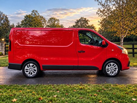 2018 Renault Trafic - photo 2