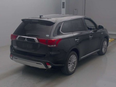 2018 Mitsubishi Outlander - photo 3
