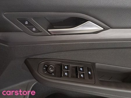 2021 Volkswagen Golf - photo 19