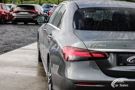 2022 Mercedes-Benz E-Class - photo 12
