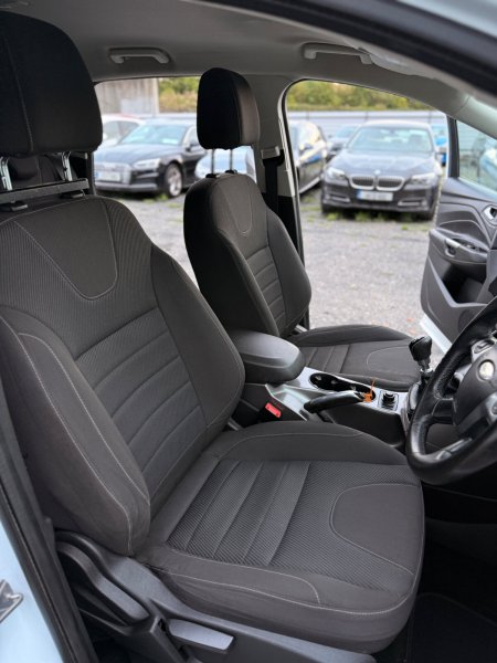 2013 Ford Kuga - photo 29