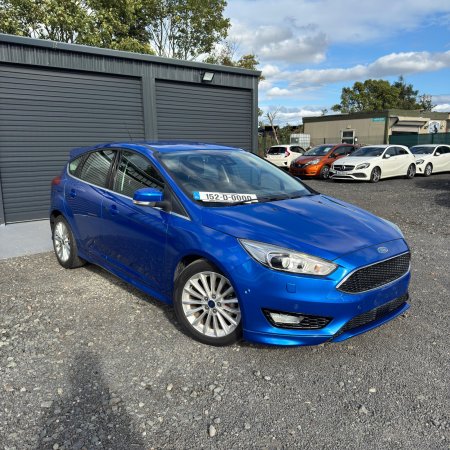 2015 Ford Focus - photo 2