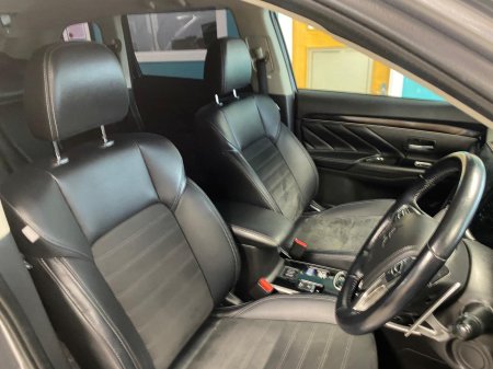 2019 Mitsubishi Outlander - photo 5