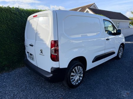 2019 Peugeot Partner - photo 4