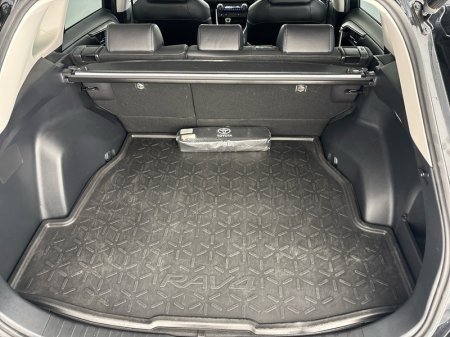2022 Toyota RAV4 - photo 10