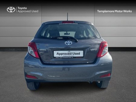 2014 Toyota Yaris - photo 4
