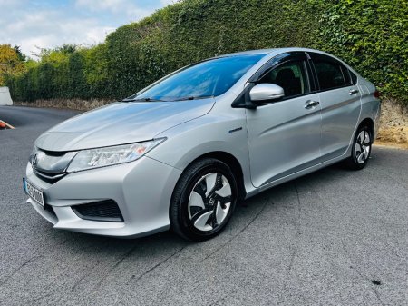 2015 Honda Grace - photo 5