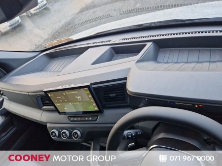 2027 Nissan Interstar - photo 6