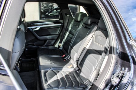 2020 Volkswagen Touareg - photo 35