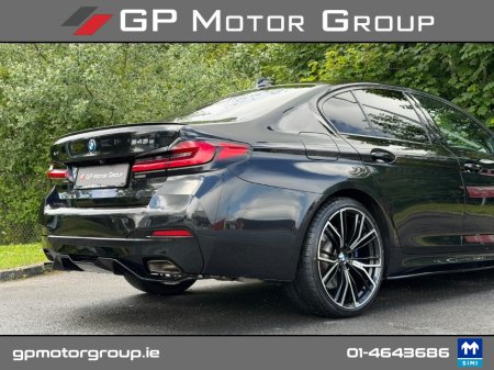 2023 BMW 5-Series - photo 14