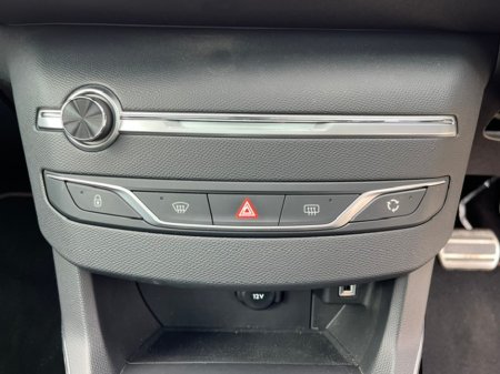 2022 Peugeot 308 - photo 10