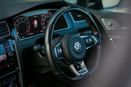 2020 Volkswagen Golf - photo 21