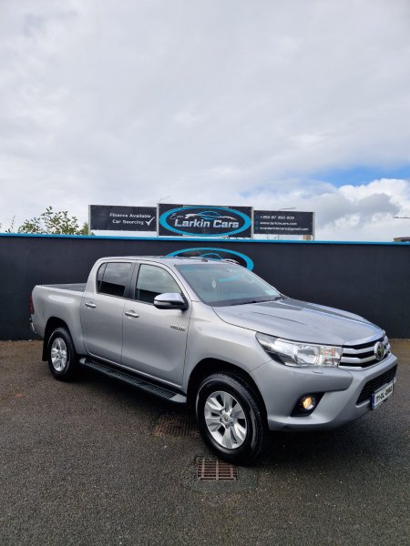 2017 Toyota Hilux - photo 3