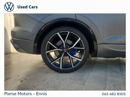 2025 Volkswagen Touareg - photo 6