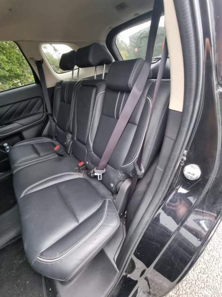 2017 Mitsubishi Outlander - photo 18