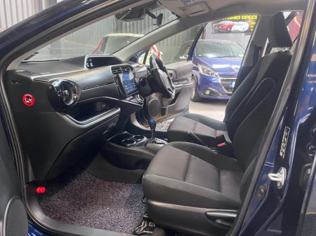 2017 Toyota Aqua - photo 11