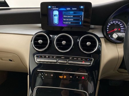 2022 Mercedes-Benz GLC - photo 11