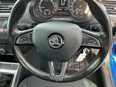 2017 Skoda Octavia - photo 18