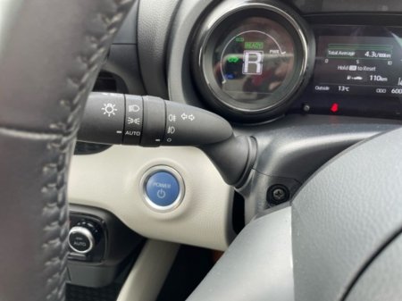 2023 Toyota Yaris - photo 14