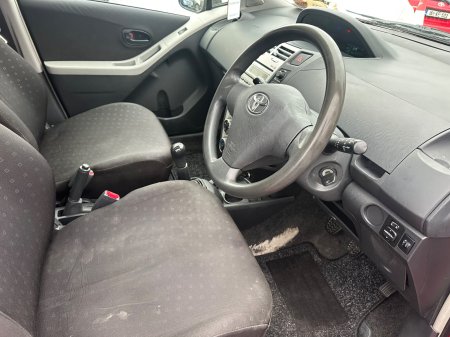 2006 Toyota Yaris - photo 9