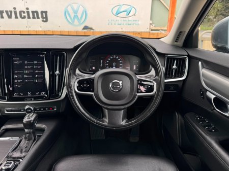 2017 Volvo S90 - photo 21