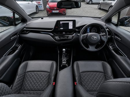 2022 Toyota C-HR - photo 11