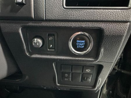 2021 Toyota Land Cruiser - photo 24