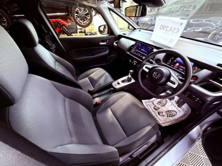 2020 Honda Fit - photo 7