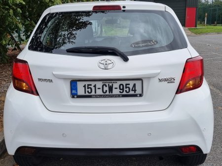 2015 Toyota Yaris - photo 6