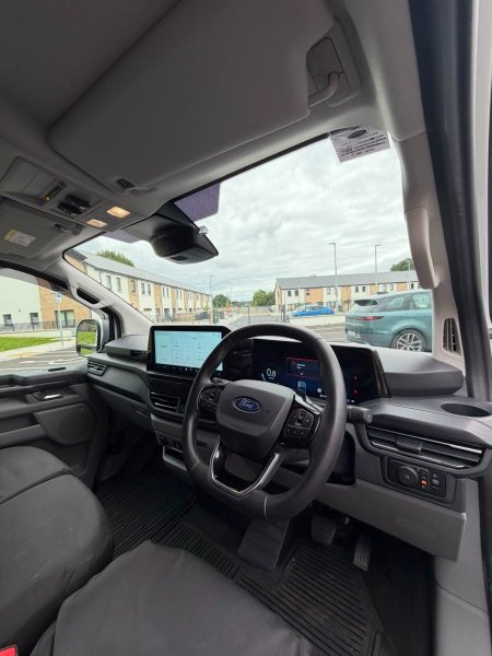 2025 Ford Transit Custom - photo 4