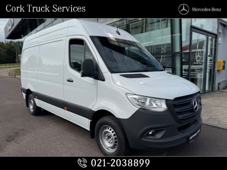2026 Mercedes-Benz Sprinter 215.36 High Roof Pro