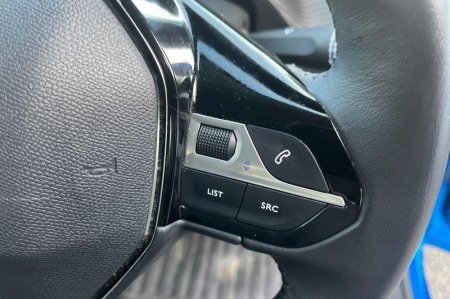2024 Peugeot 208 - photo 36