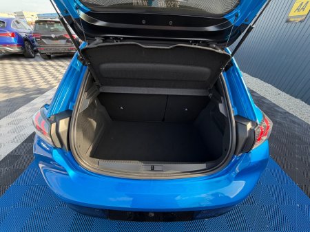 2021 Peugeot 208 - photo 35