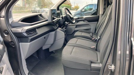 2025 Ford Transit Custom - photo 4