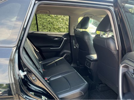 2021 Toyota RAV4 - photo 10