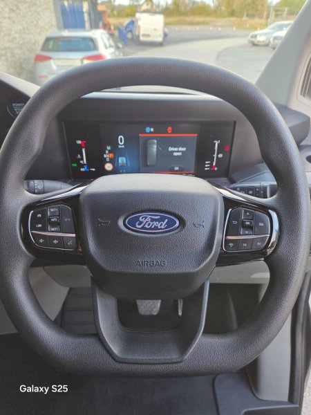 2024 Ford Transit Custom - photo 20