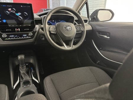 2027 Toyota Corolla - photo 9