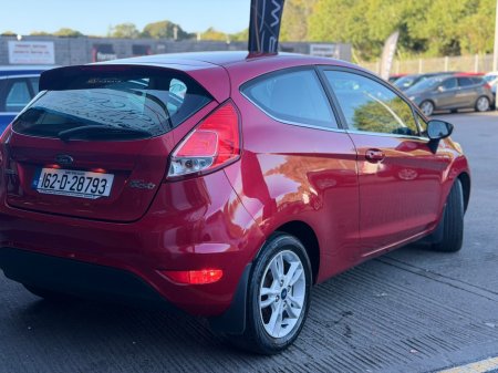 2016 Ford Fiesta - photo 10