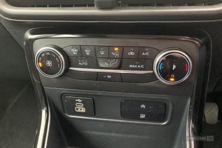 2022 Ford EcoSport - photo 15