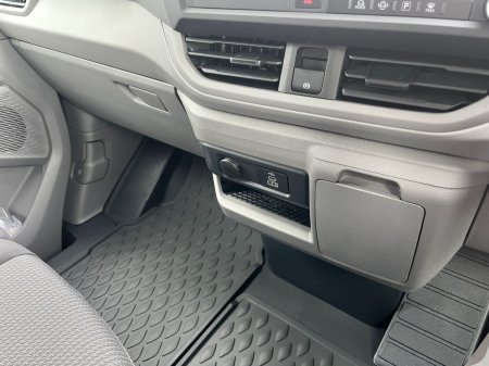 2026 Volkswagen Transporter - photo 10