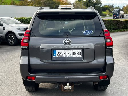2022 Toyota Land Cruiser - photo 4